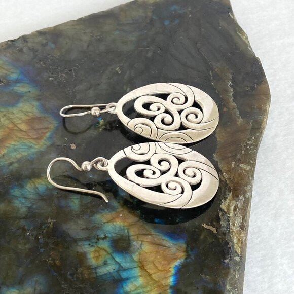 Solid Sterling Silver 925 Thailand Open Scrollwork Teardrop Dangle Drop Earrings - Picture 4 of 16